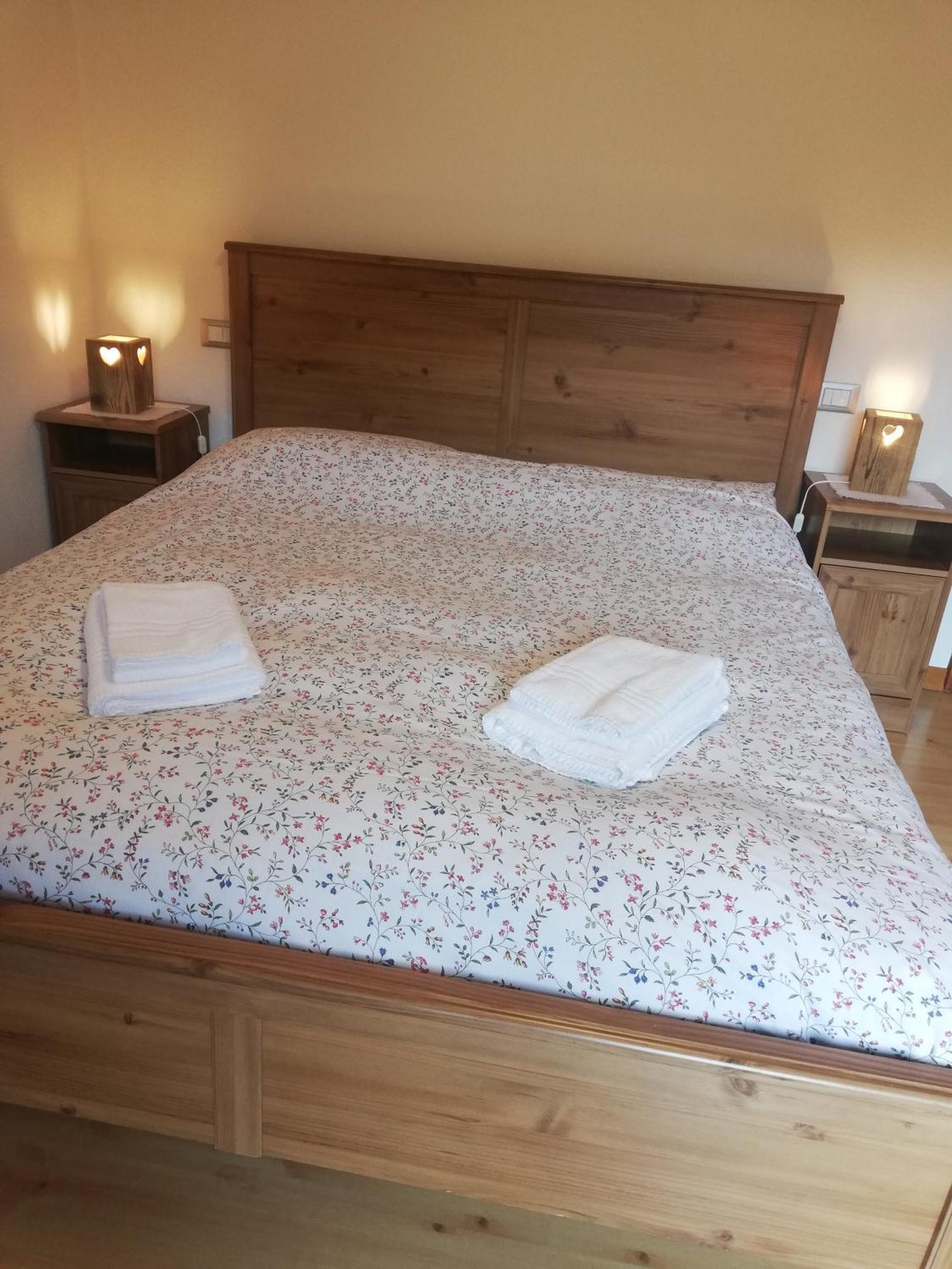 Apartamento Cesa de Conesel Colle Santa Lucia Habitación foto