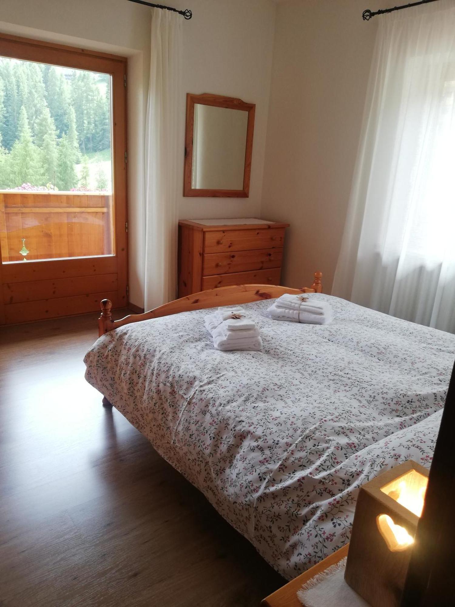 Apartamento Cesa de Conesel Colle Santa Lucia Habitación foto