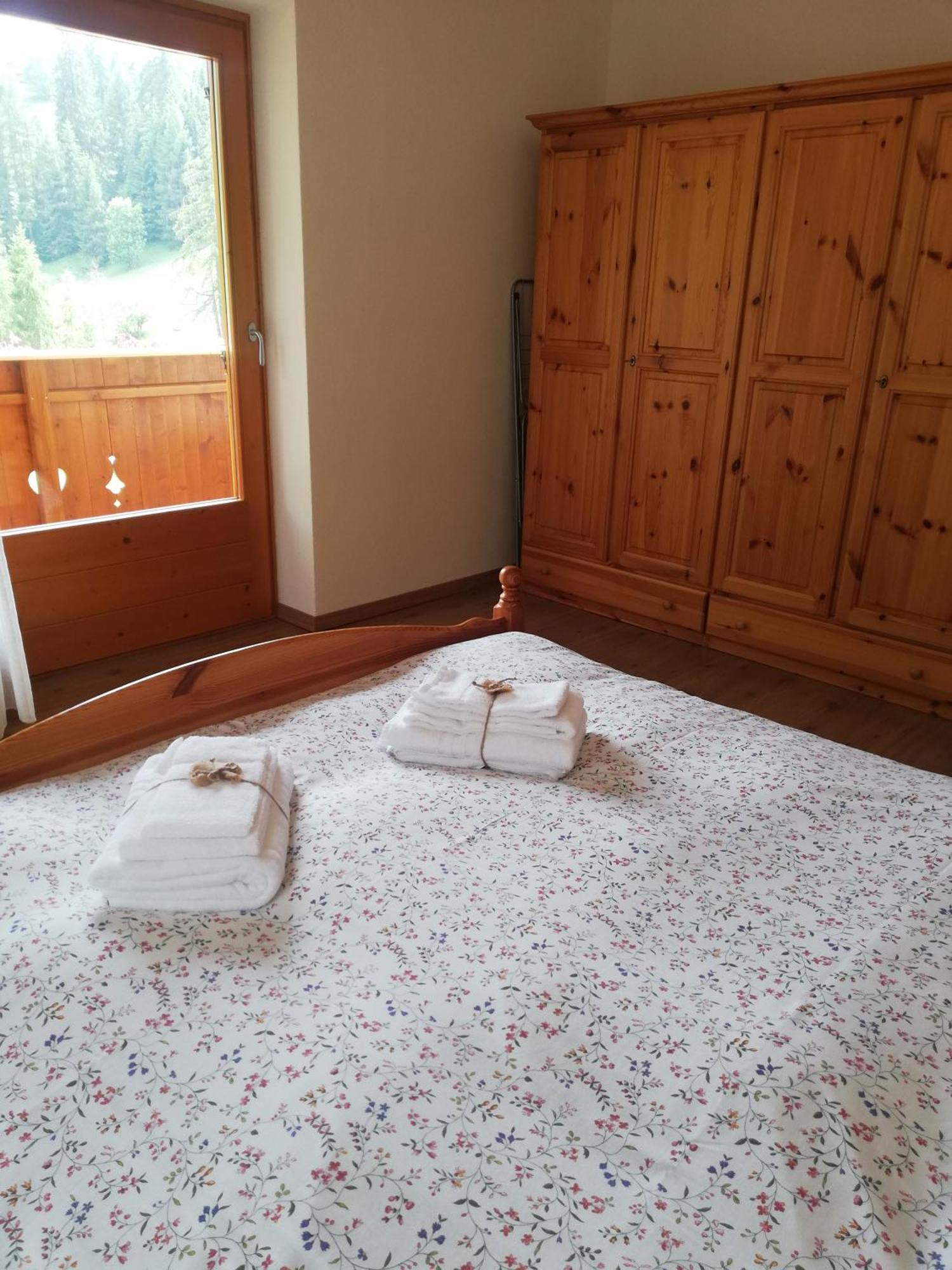 Apartamento Cesa de Conesel Colle Santa Lucia Habitación foto